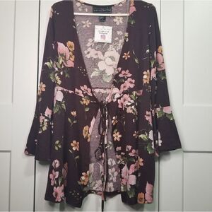 Polly & Esther open bell sleeve cardigan